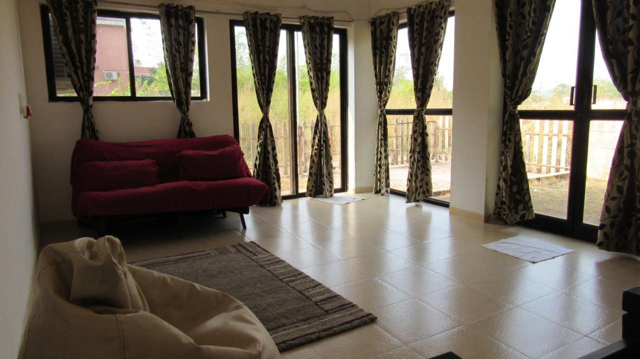 Retreat Holiday Homes, At Sparsh Resorts, Karjat Neral Exterior foto